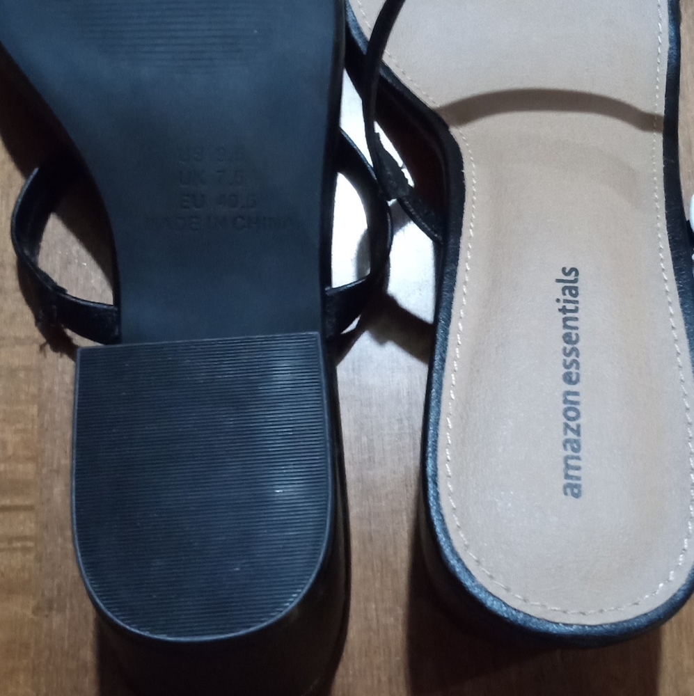 Amazon Essentials Two Strap Sandals - Picture 5 of 11